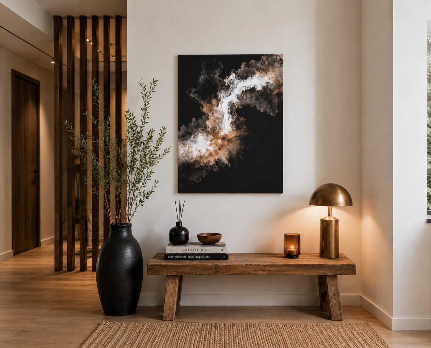 Œuvre abstraite contemporaine dans un intérieur chaleureux